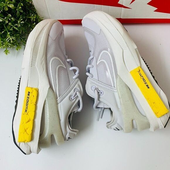 Nike Fontanka Edge Womens Marathon Running Shoes Sneakers Sz 5 Iris Whisper - Picture 5 of 11